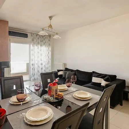 Apartment νew Top Floor With Private Parking